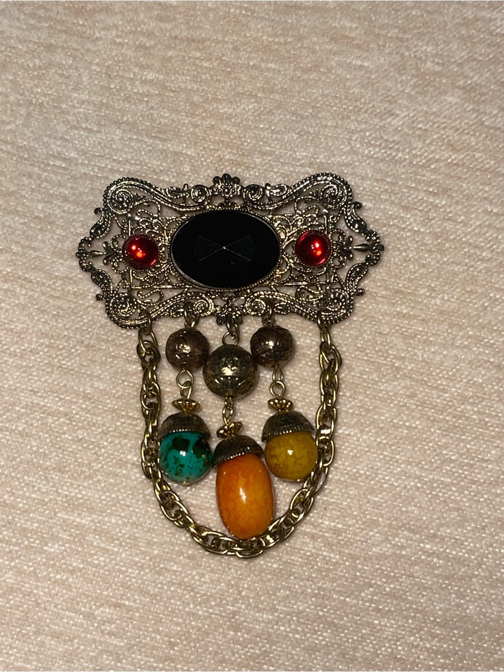 Vintage-Inspired Filigree Dangle Brooch with Multicolor Beads